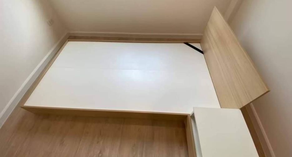 For sale 4 bedrooms townhouse in Lam Luk Ka, Pathum Thani
