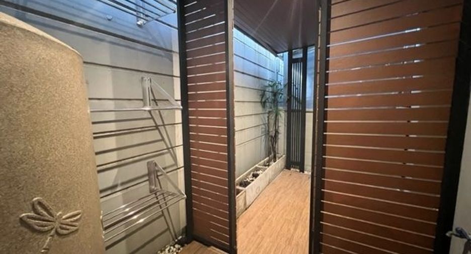 À vendre 3 chambres maison de ville à Mueang Nonthaburi, Nonthaburi