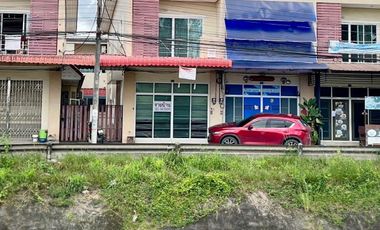 À vendre local commercial à Hat Yai, Songkhla