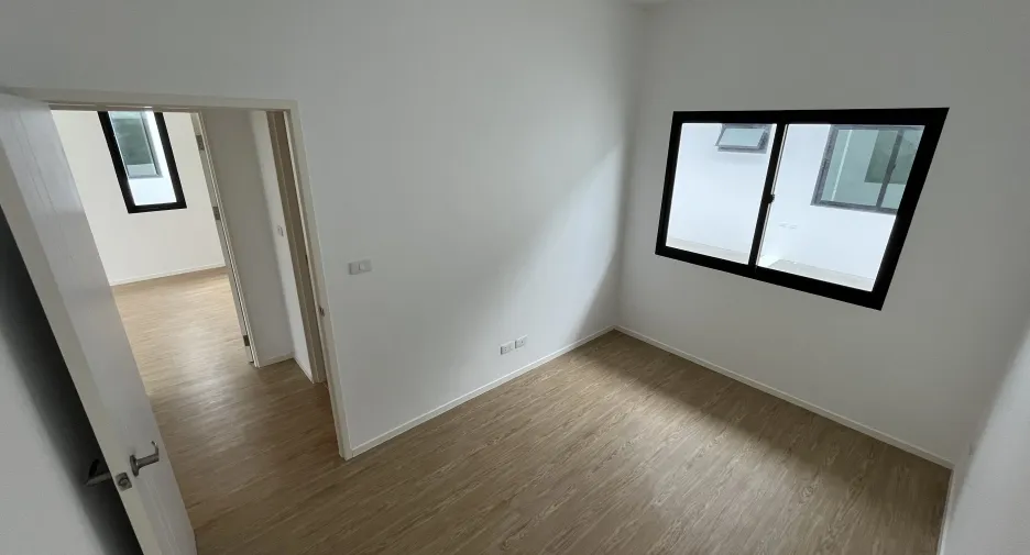 For sale 3 ベッドルーム house in Thanyaburi, Pathum Thani