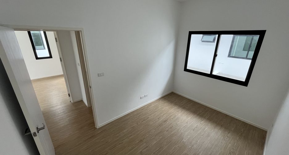 Haus zum Kauf mit 3 Zimmer in Thanyaburi, Pathum Thani