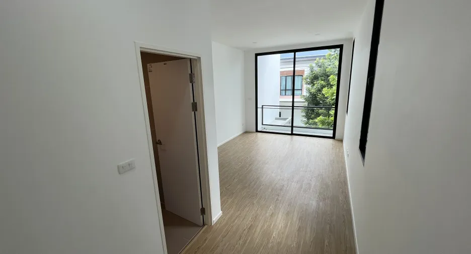 For sale 3 ベッドルーム house in Thanyaburi, Pathum Thani