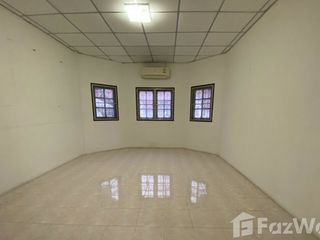 Продажа 2 спальни таунхаус в Бан Чанг, Районг