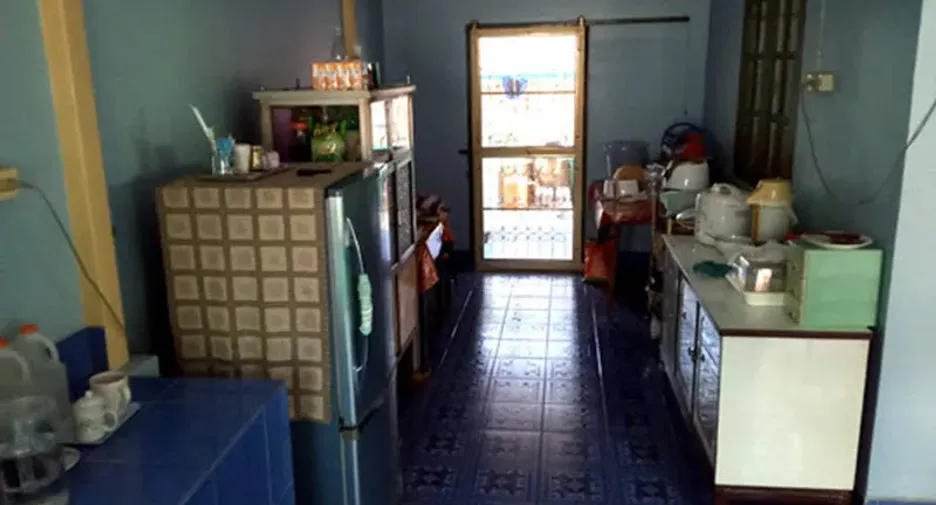 For sale 3 bedrooms house in Mueang Lop Buri, Lopburi