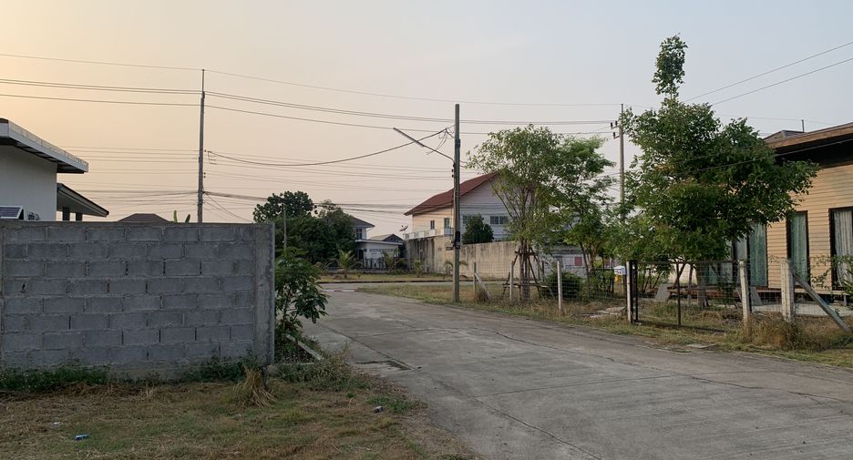 À vendre terrain à Bang Bua Thong, Nonthaburi