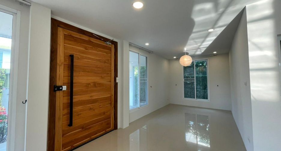 出售 3 卧室 独立屋 在 Mueang Nakhon Ratchasima, Nakhon Ratchasima