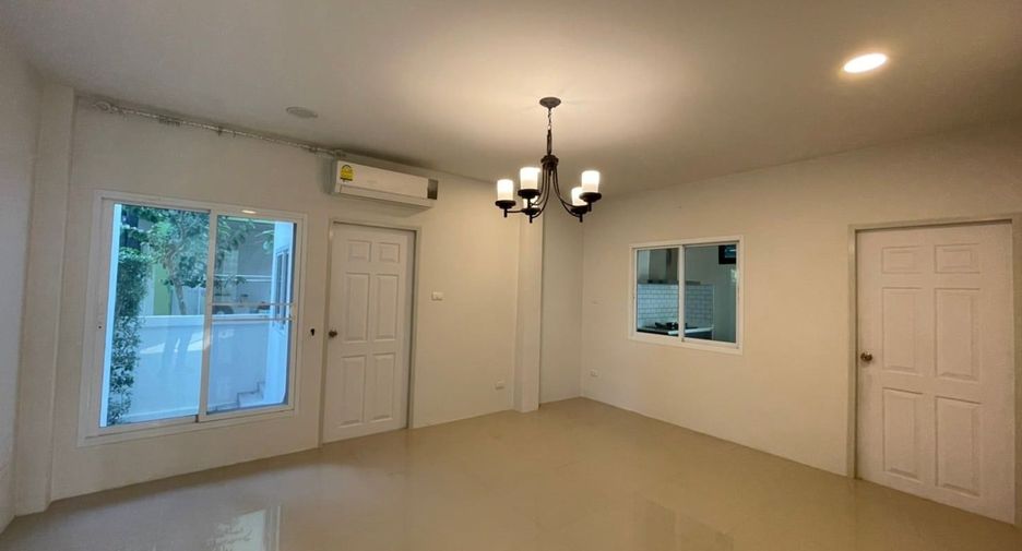 出售 3 卧室 独立屋 在 Mueang Nakhon Ratchasima, Nakhon Ratchasima
