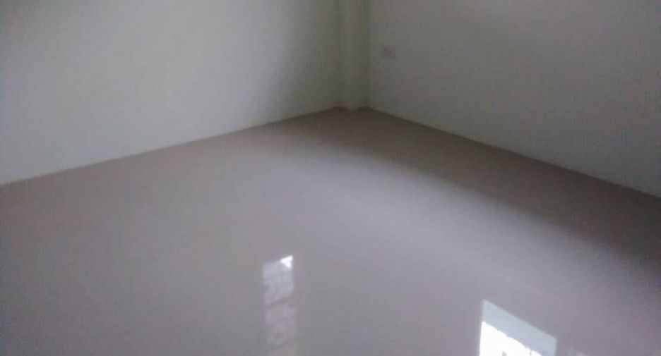 Casa en venta de 3 habitaciones en Mueang Nakhon Ratchasima, Nakhon Ratchasima