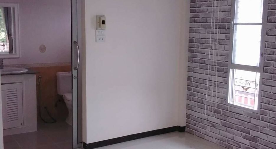 Casa en venta de 3 habitaciones en Mueang Nakhon Ratchasima, Nakhon Ratchasima