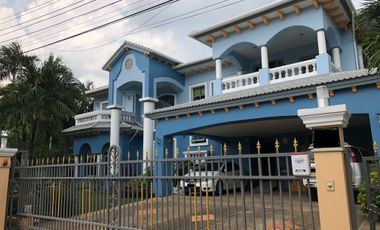 For sale 5 bedrooms house in Mueang Nonthaburi, Nonthaburi