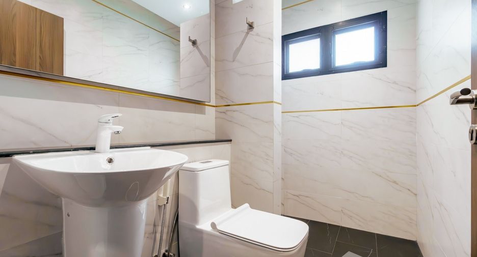 Casa en venta de 3 habitaciones en Mueang Nonthaburi, Nonthaburi