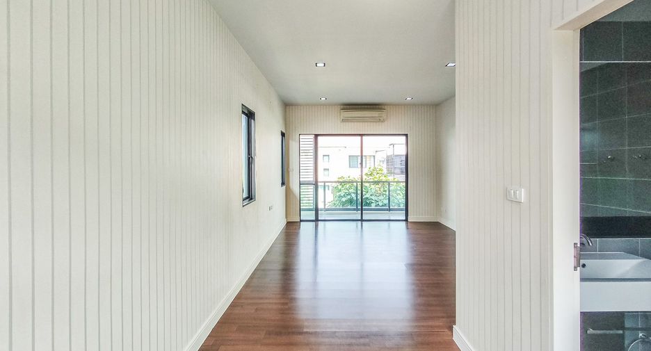 Продажа 3 спальни дом в Mueang Pathum Thani, Патумтани