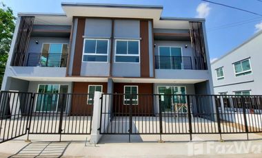 For sale 3 bedrooms townhouse in Bang Bua Thong, Nonthaburi