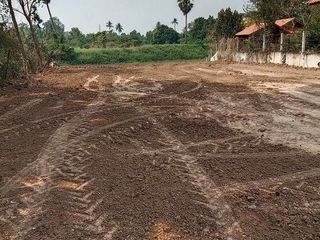 For sale land in Doem Bang Nang Buat, Suphan Buri