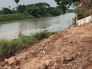 For sale land in Doem Bang Nang Buat, Suphan Buri