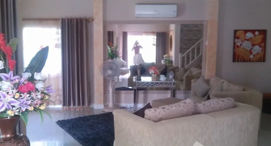 Haus zum Kauf mit 3 Zimmer in Thanyaburi, Pathum Thani