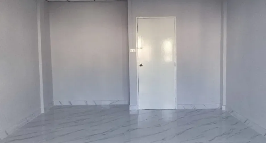 For sale 2 bedrooms townhouse in Lam Luk Ka, Pathum Thani