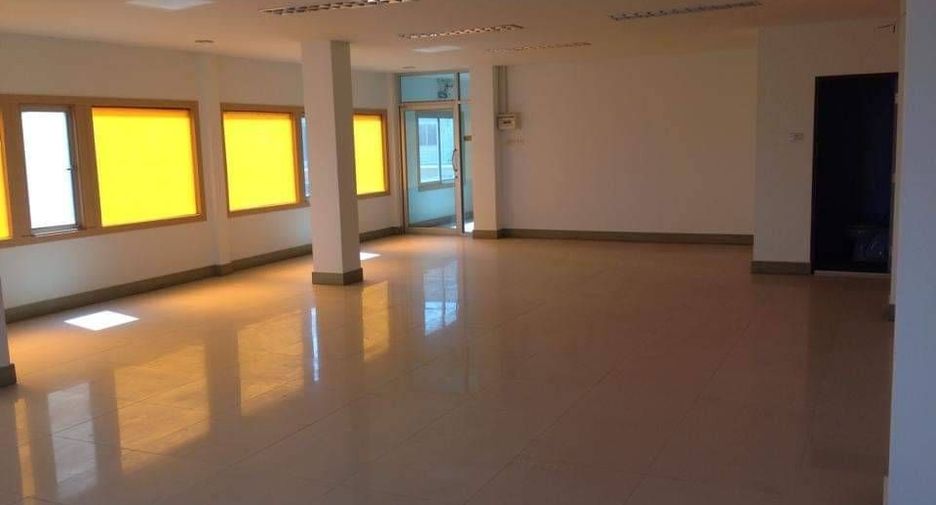 Büro zur Miete in Mueang Chon Buri, Chonburi