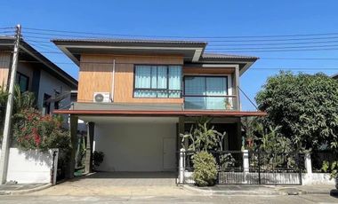 Casa en venta de 4 habitaciones en Mueang Samut Sakhon, Samut Sakhon