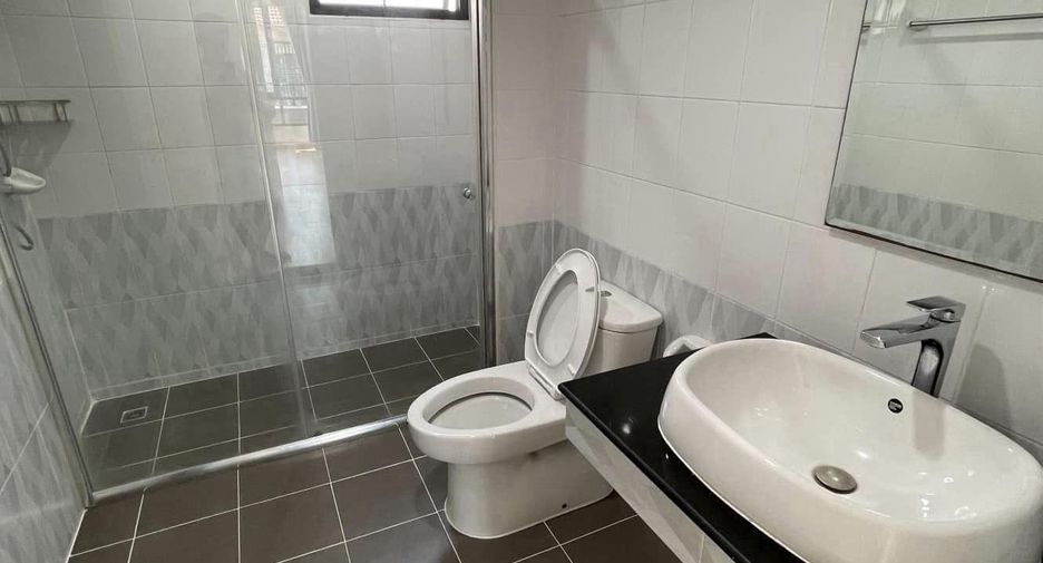 For sale 4 bedrooms house in Mueang Samut Sakhon, Samut Sakhon