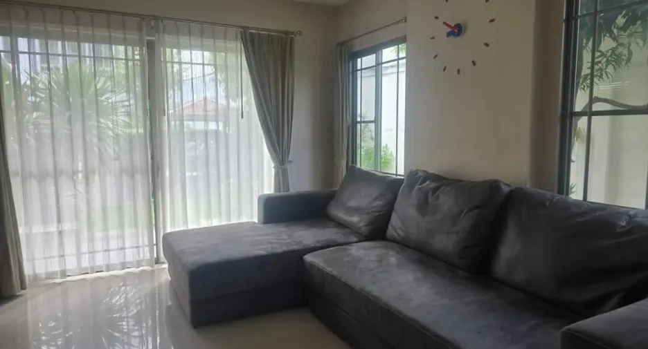 À louer 4 chambres maison à Pak Kret, Nonthaburi