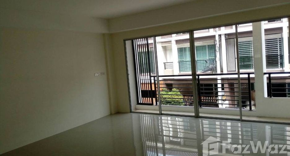 For sale 4 bedrooms house in Mueang Samut Sakhon, Samut Sakhon