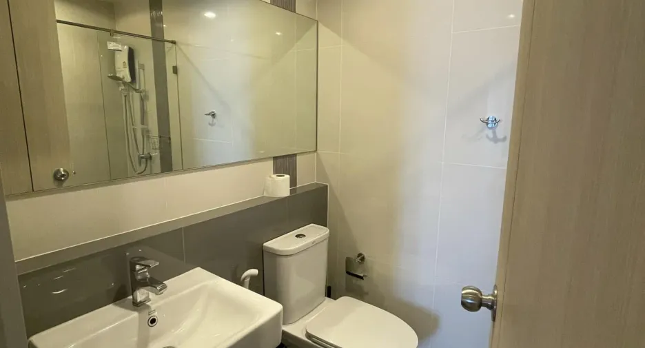 For sale and for rent 2 bedrooms condo in Mueang Nonthaburi, Nonthaburi