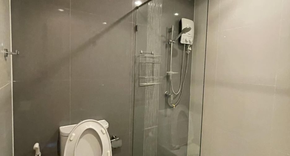 For sale and for rent 2 bedrooms condo in Mueang Nonthaburi, Nonthaburi