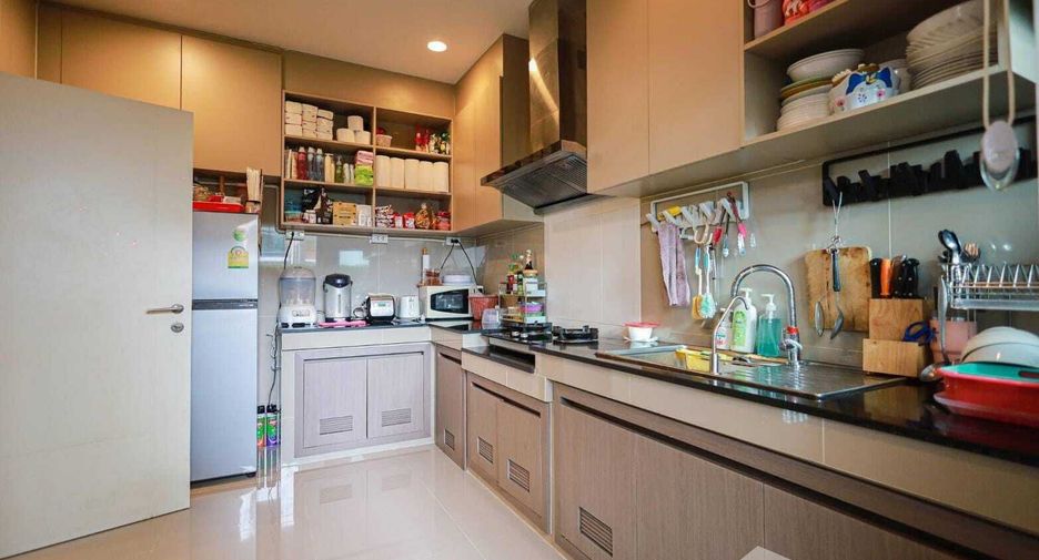 出售 4 卧室 独立屋 在 Lam Luk Ka, Pathum Thani