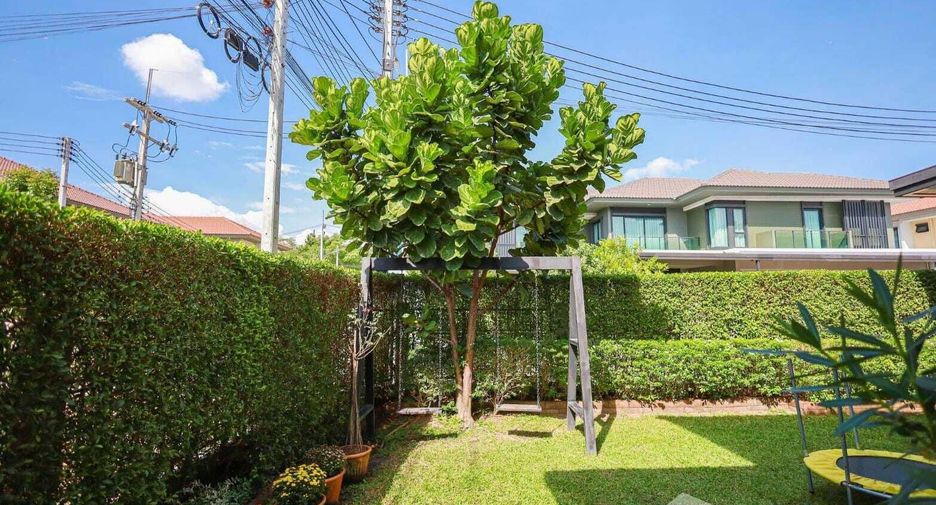 出售 4 卧室 独立屋 在 Lam Luk Ka, Pathum Thani