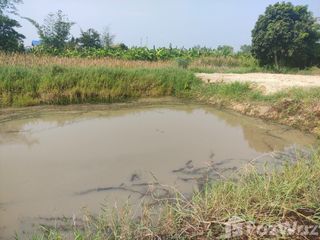 Terreno en venta en Phanat Nikhom, Chonburi