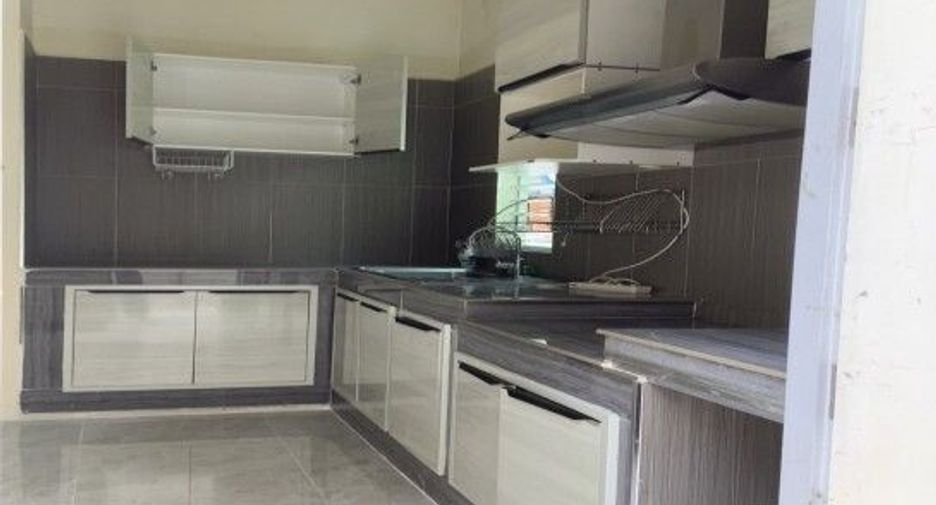For rent and for sale 3 bedrooms house in Bang Bua Thong, Nonthaburi