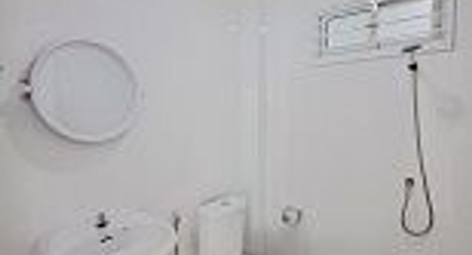 For sale 3 bedrooms townhouse in Sam Phran, Nakhon Pathom