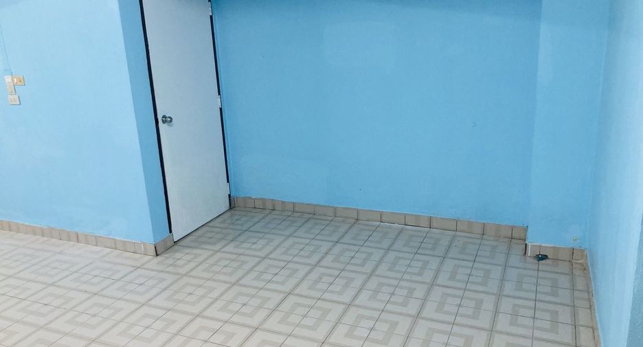 Reihenhaus zum Kauf mit 2 Zimmer in Pak Kret, Nonthaburi