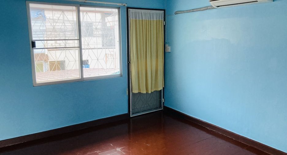 Reihenhaus zum Kauf mit 2 Zimmer in Pak Kret, Nonthaburi