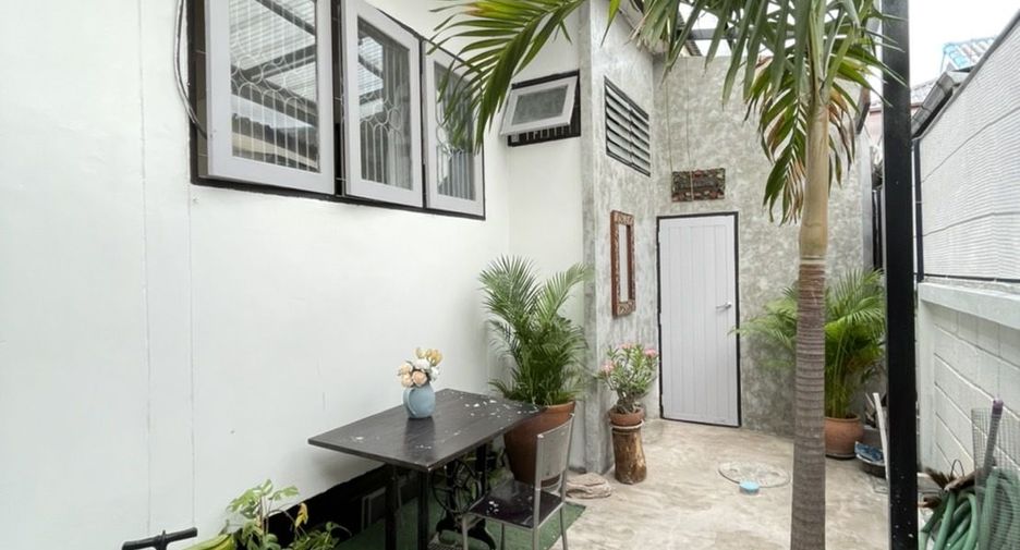 出售 和 出租 2 卧室 独立屋 在 Mueang Nonthaburi, Nonthaburi