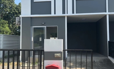 For sale 3 bedrooms townhouse in Mueang Samut Sakhon, Samut Sakhon