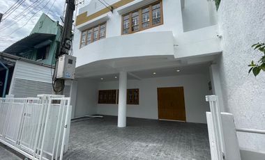 For sale 4 bedrooms townhouse in Nong Khaem, Bangkok