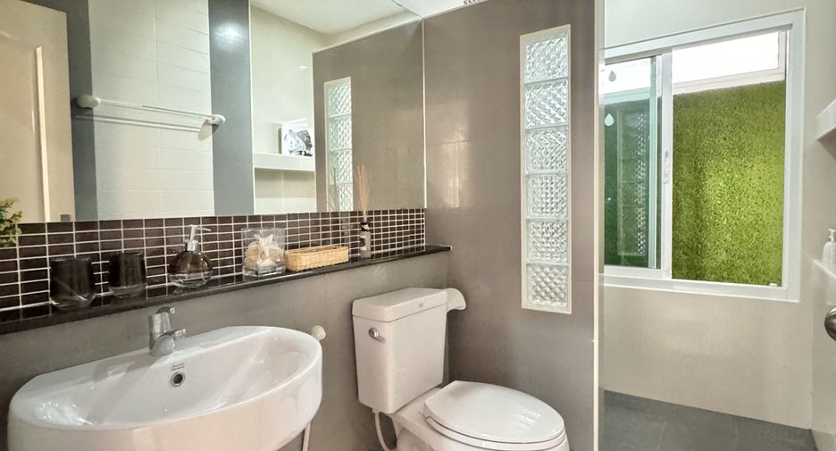 Продажа 3 спальни дом в Mueang Udon Thani, Удонтани