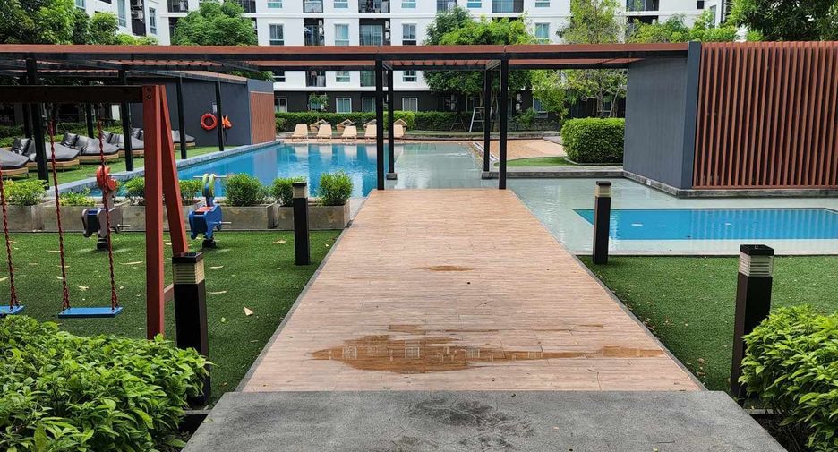 For sale 1 bed condo in Mueang Rayong, Rayong
