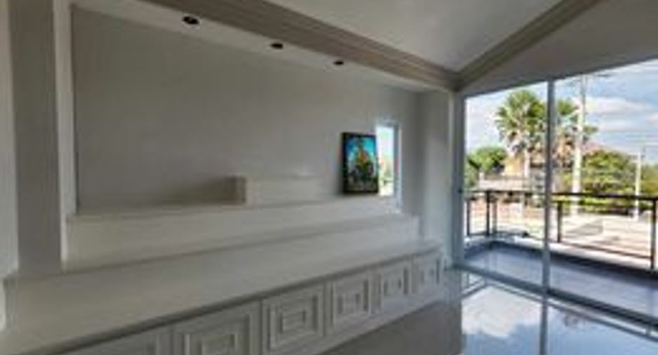 À vendre 4 chambres maison à Mueang Nakhon Ratchasima, Nakhon Ratchasima