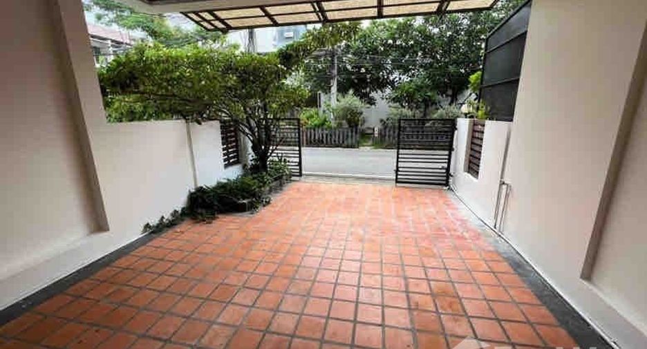 出售 3 卧室 联排别墅 在 Pak Kret, Nonthaburi