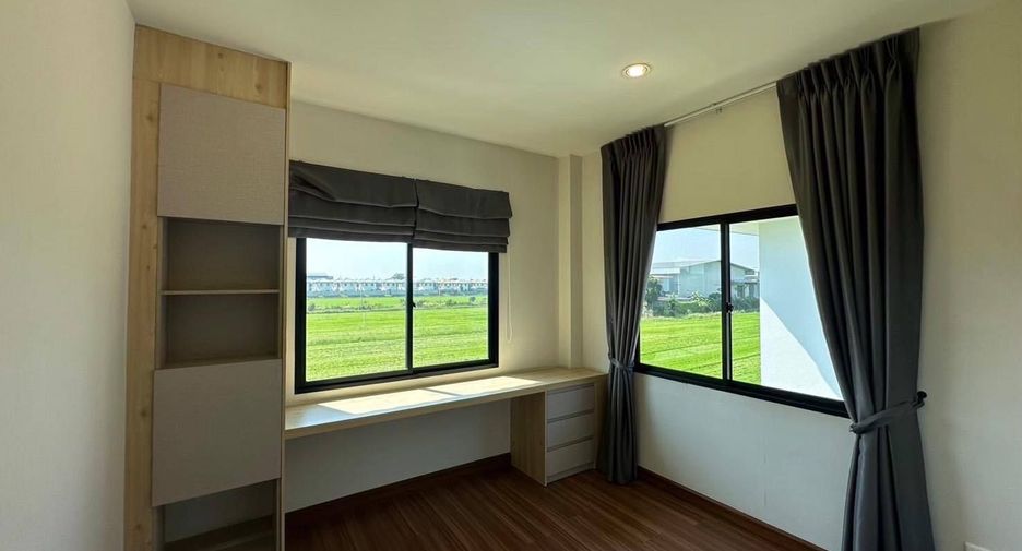 For rent 3 ベッドルーム house in Lam Luk Ka, Pathum Thani