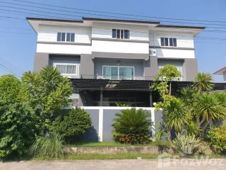Casa en venta de 5 habitaciones en Krathum Baen, Samut Sakhon