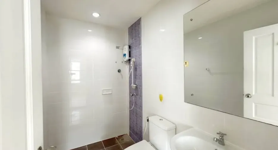For sale 2 bedrooms townhouse in Mueang Nonthaburi, Nonthaburi