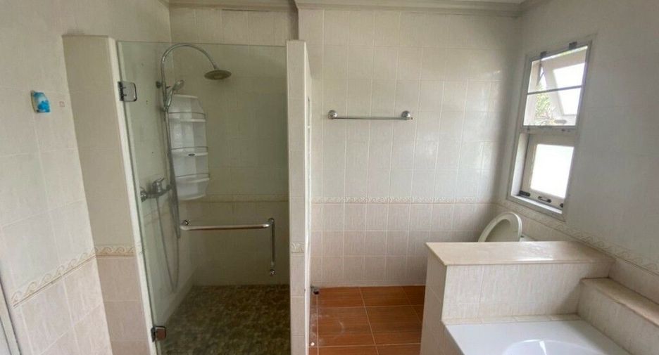 Продажа 3 спальни дом в Mueang Pathum Thani, Патумтани