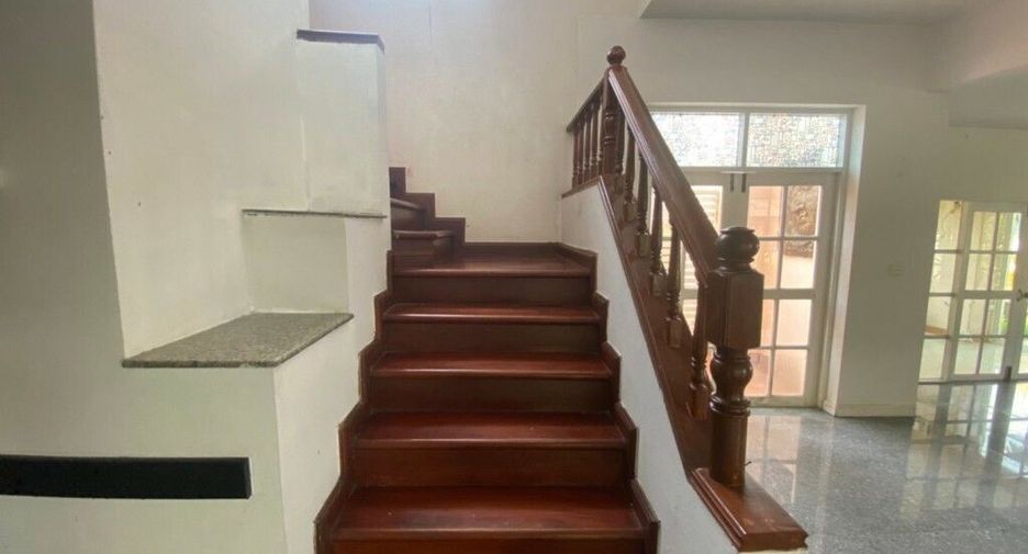 Продажа 3 спальни дом в Mueang Pathum Thani, Патумтани