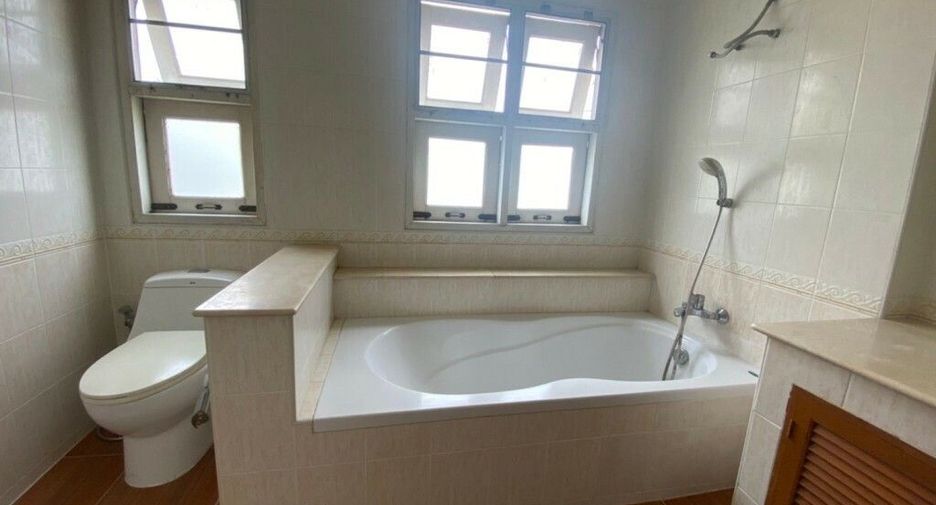 Продажа 3 спальни дом в Mueang Pathum Thani, Патумтани