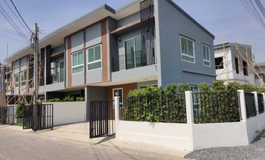 For sale 3 bedrooms townhouse in Bang Bua Thong, Nonthaburi