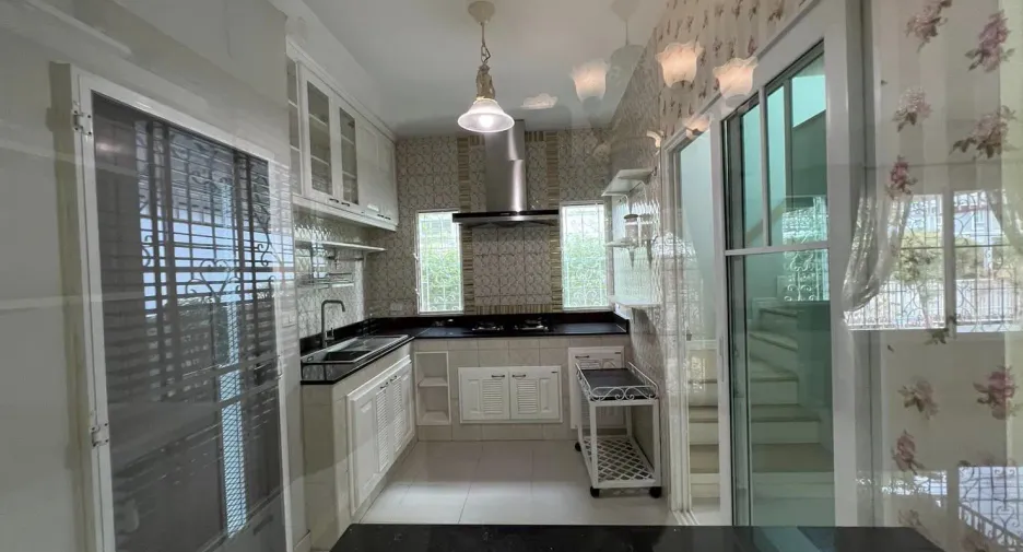 For sale 3 bedrooms house in Bang Kruai, Nonthaburi